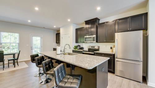 Room to Work and Relax! Spacious Unit Near Charlotte - Foto 2