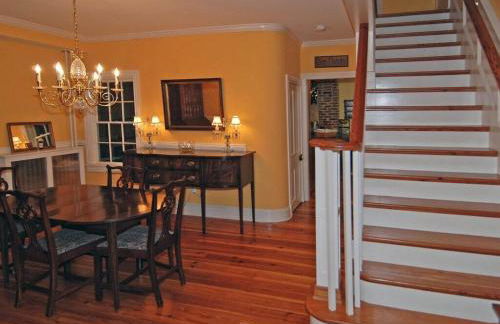 1879 Downtown Annapolis Home with Koi Ponds and Gardens - Foto 27