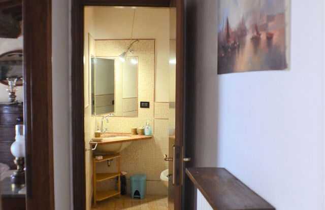 A Peaceful Oasis in a Medieval Italian Village - Foto 14