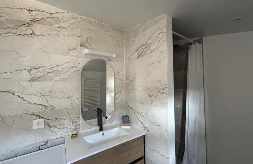 Appartement Design & Calme - Au centre de Tulle! - Foto 7