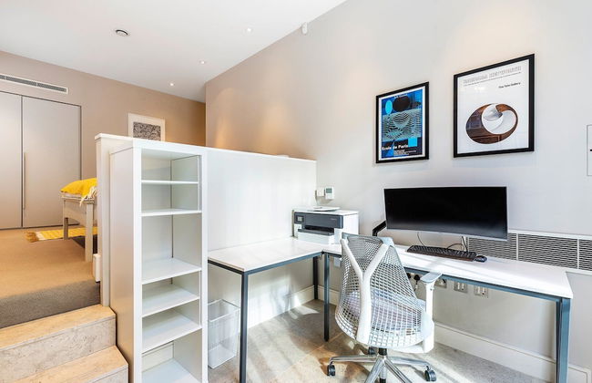 Pepys House: A Modern Touch of History - Foto 16