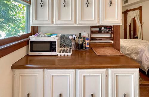 Downtown Historic Victorian Charmer Sleeps 7 - Foto 8