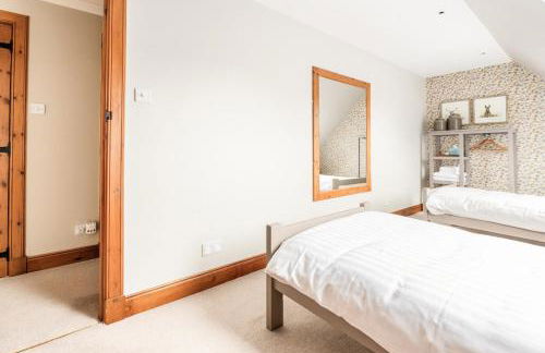 Coach House at Soilzarie - Photo 57