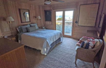 Crystal Lake Paradise - Gorgeous Lakefront Luxury! - Photo 34