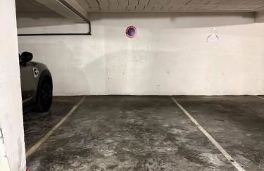 Luxury Apartment with Sea View and Private Beach Access - Photo 25