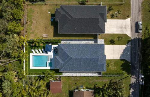 Opulence & Serenity at Our Luxury Home in Jupiter! - Photo 38