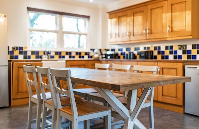 Thatched Cottage - hot tub BBQ and Pool Table - Foto 52