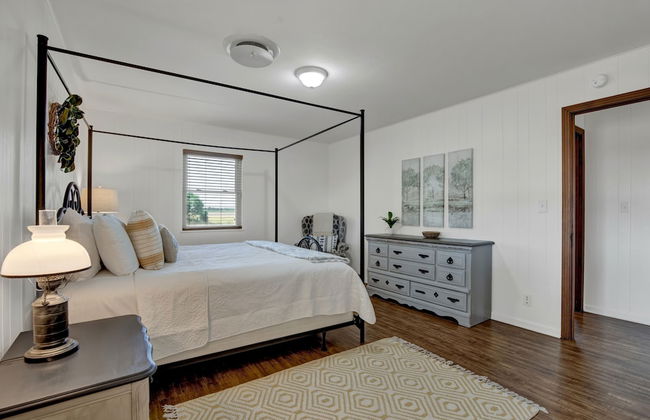 Spacious Home - Fire Pit, BBQ and Outdoor Seating! - Foto 5