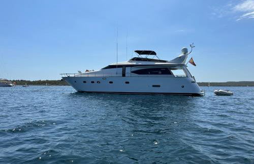 YACHT 20Metros - Photo 12