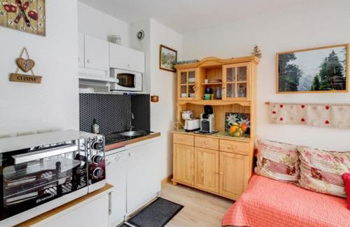 Appartement T2 lumineux, 6 pers., parking, proche commerces et ski - FR-1-403-39 - Foto 3