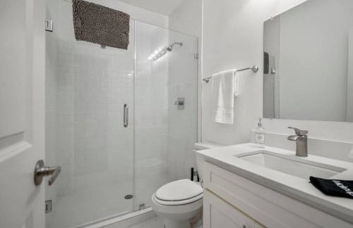 Trendy Studio With Private Parking Near Tx Med Ctr - Foto 16