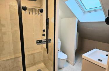 T2 proche de la gare de l'hôpital - Foto 6