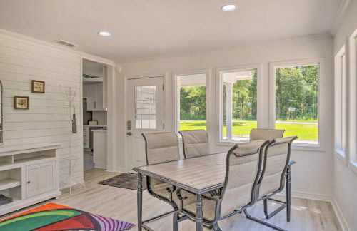 Riverside New Magnolia Springs Home with Dock, Beach - Foto 22