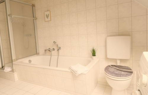 SUNNYHOME Monteurwohnungen und Apartments in Bodenwöhr - Foto 28