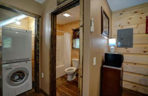 Dragon's Nest Cabin with Mountain Views - Foto 30