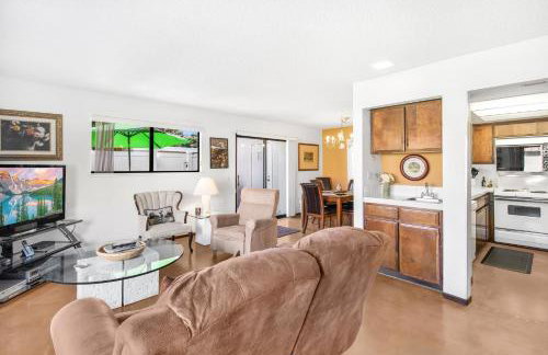 Mountain View Villas Hideaway - Photo 6