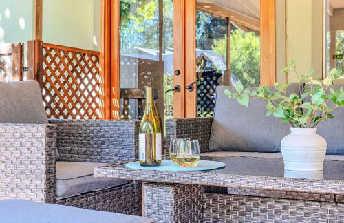 Family Fun Retreat in Wine Country - Epic Game Room - Pool - Spa - Foto 17