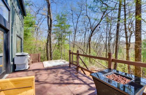 Deck and Fire Pit Mtn-View Cabin in Rabun Gap - Foto 20