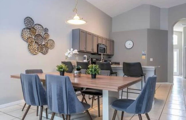 Amazing 5 BR w Game Room Minutes From Disney - Foto 23