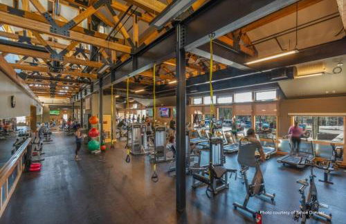 3BR Tahoe Donner Cabin with HOA Perks like Pools Hot-Tub Minutes to Trails Lake Golf - Foto 5