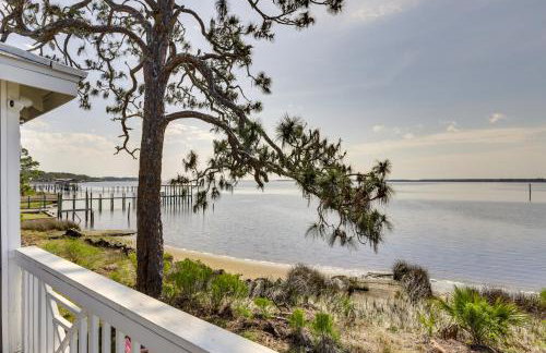Waterfront Ochlockonee Bay Cottage with Views! - Foto 2