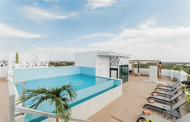 Level luxury condos - Photo 62