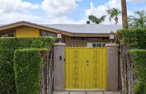 Near Downtown Palm Springs, 7 BD 7 BTH, 80FT Pool, Pickleball - Foto 12