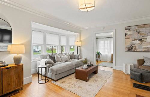 Rochester Gem: 3BR Near All! - Foto 15