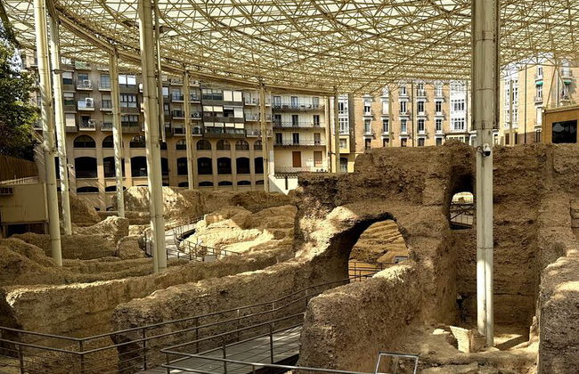 City of Four Cultures: A Self-Guided Audio Tour in Zaragoza - Photo 4