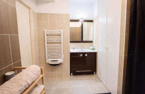 Écrin Bohème au Calme - Idéal Séjour Centre-Ville - Foto 10