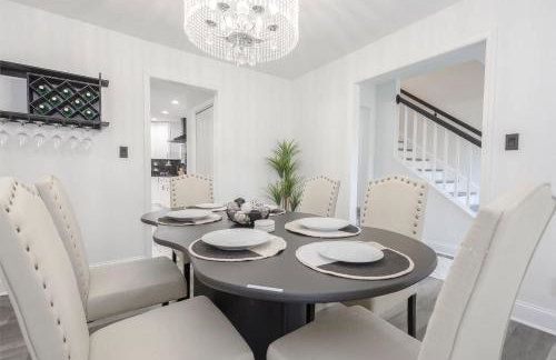 Big Modern Family Home On 1 Acre Land w Firepit & Grill - Foto 34