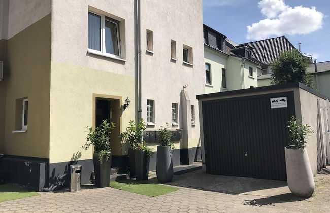 a-domo Apartments Oberhausen - Budget Apartments & Flats - short & longterm - single & grouptravel - Photo 38