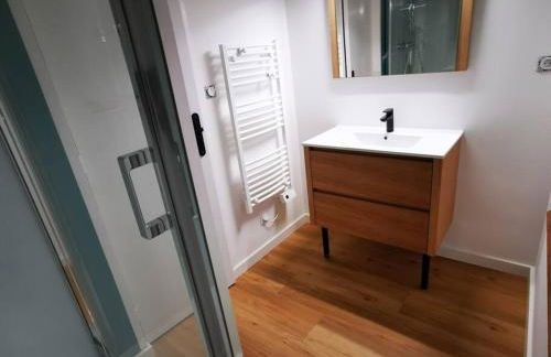 Maison au coeur de ville parking - Photo 15