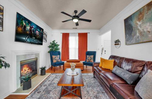 Updated University Area Home with Hot Tub Near Charlotte Your Perfect Retreat - Foto 3