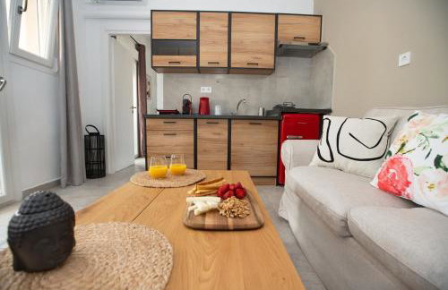 Hot tub with Acropolis view 1 minute from METRO TRAIN - Foto 16