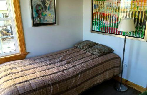 Pet-Friendly Cottage Rental with Stunning Decking on Delaware Bay, New Jersey - Foto 13