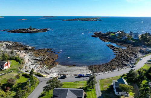 2 Mi to Grimes Cove! 2-Story Unit on 3 Acres - Foto 28