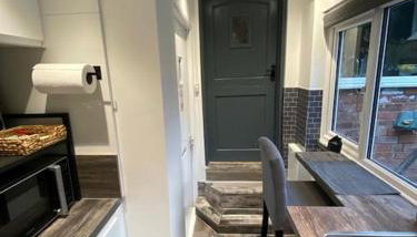 Studio 49 home from home - Photo 2