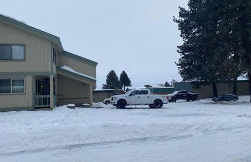 McCall Mountain Getaway - Pet Friendly - Photo 24