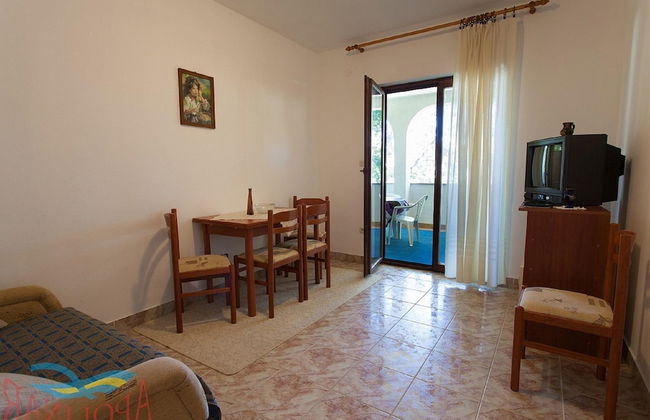 Spacious Apartment With Terrace & Garden Grill - Foto 17