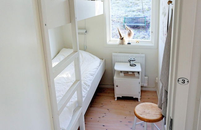 3 Person Holiday Home in Hok - Photo 2