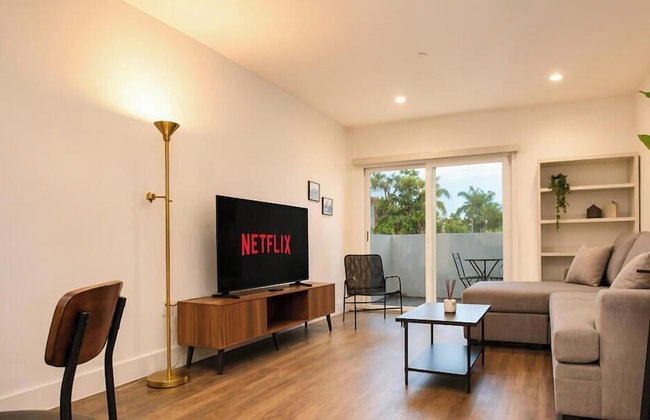 Los Angeles Premium City Suites - Free Secured Parking - Foto 21