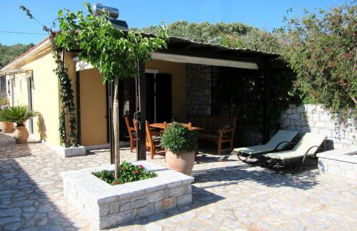 Estia Holiday - Foto 11