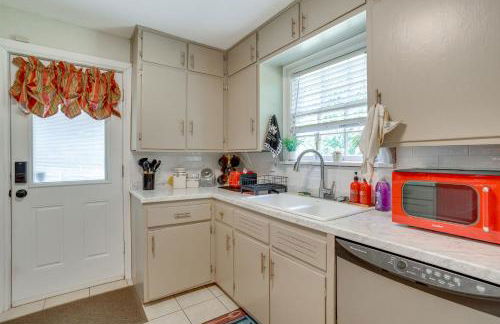 Legacy Run Guthries Historic Haven Near Shops - Photo 9