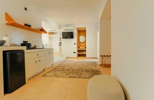 La Maltese Boutique Paros - Photo 62