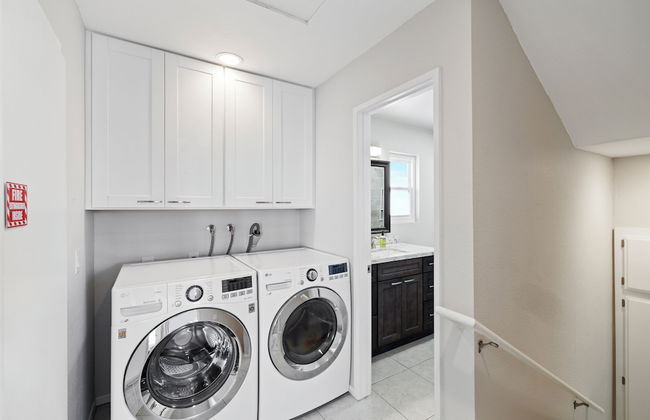 Seafaring Sweet Dreams 5 Minute Walk to Beach! - Foto 17