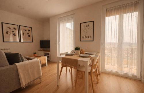 Apartamentos Adarve Centro histórico - Photo 30