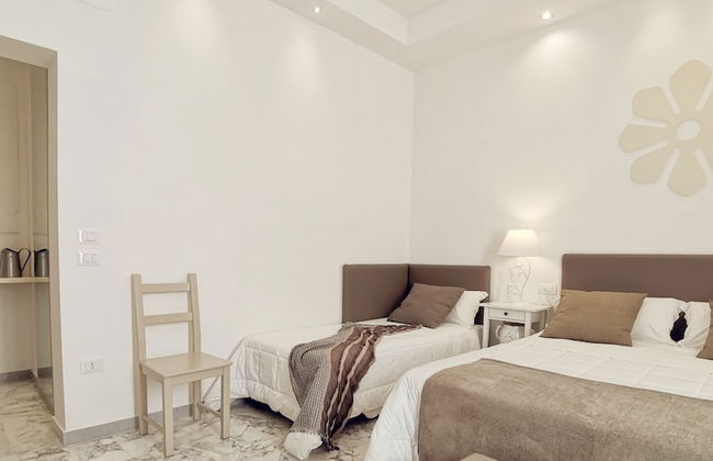 FLOS Guest House - Foto 17