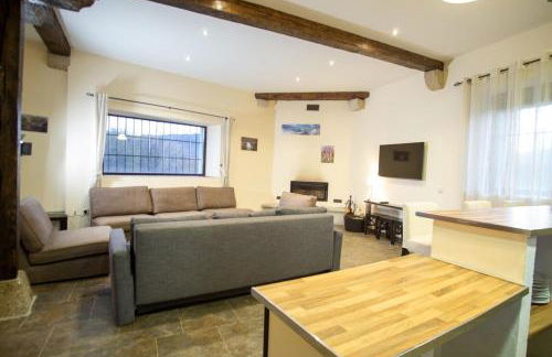 La Iglesuela - Photo 27