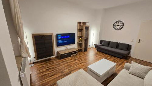 Boardinghouse mit 10 großen Apartments mit Parkplatz und Balkon - Photo 4